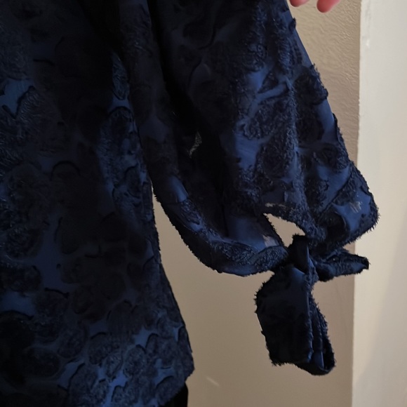 Banana Republic tunic - Small - Picture 3 of 6